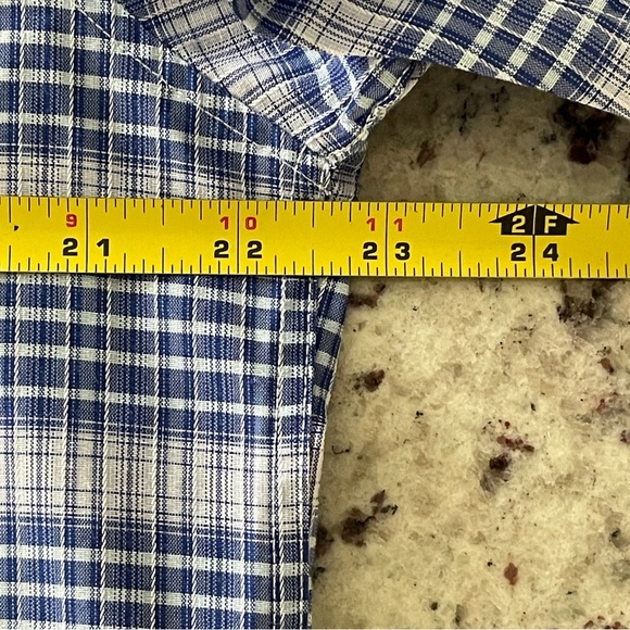 Lacoste Blue White Plaid Button Up Size Medium 40 Windowpane Woven Men’s Logo - Picture 8 of 9